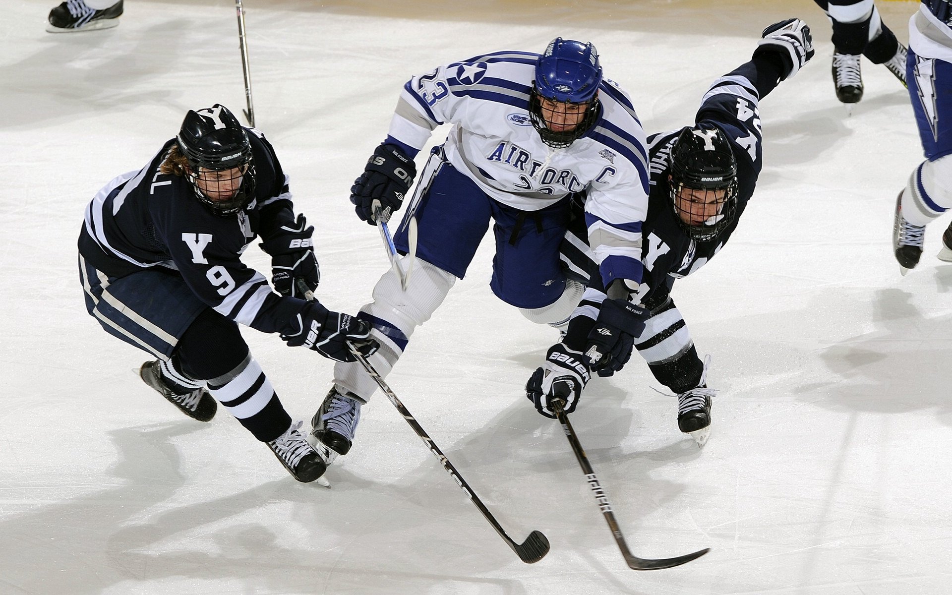 Jiu You-谷爱凌配音动画角色拓展个人领域，谷爱凌背景